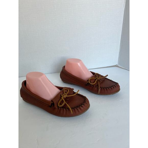 Minnetonka Moccasin Bow Loafer Chestnut Brown Leather Slip On Driving Shoes 8.5 - Picture 2 of 10